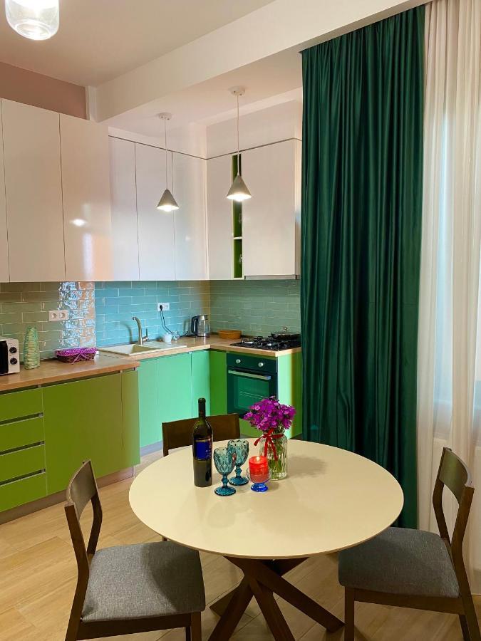 Lovely And Cozy Apartment! Koutaïssi Extérieur photo